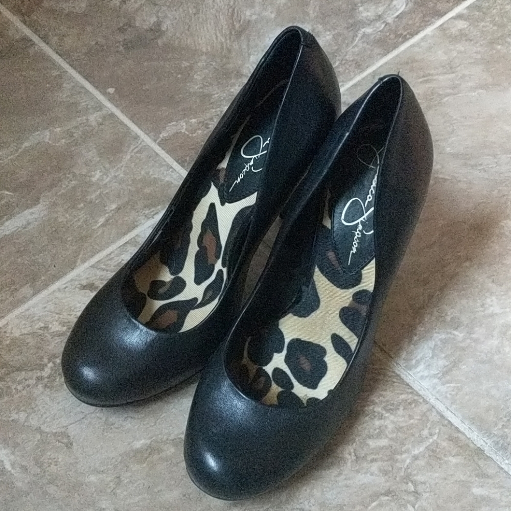 COPY - Jessica Simpson Heels Black Size 6